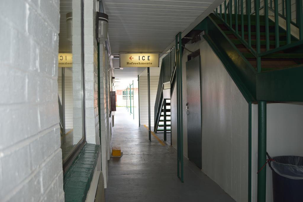 Travel Inn Weatherford エクステリア 写真